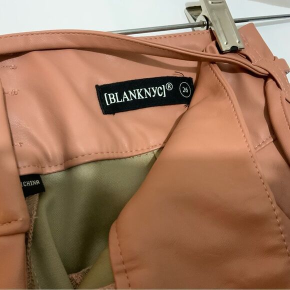 Anthropologie BlankNYC Chelsea Tapered Faux Leather Pleated Adjustable Belt Pant - Picture 6 of 11